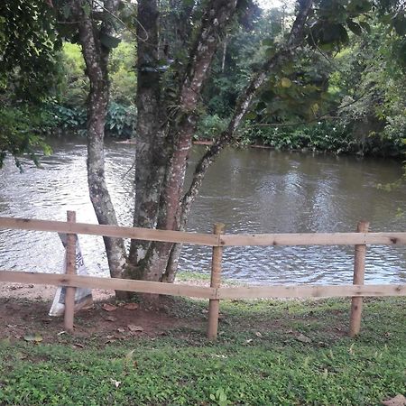 Encanto Da Pedra Visconde De Maua Rum bild